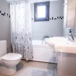 شقة Magical Seaside Town Boutique Apts 2 *