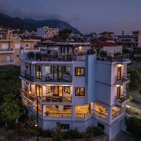 Magical Seaside Town Boutique Apts 2 Апартаменты Кипарисия