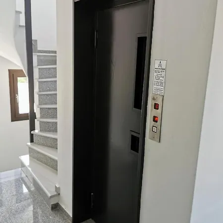 Magical Seaside Town Boutique Apts 2 * Kyparissia