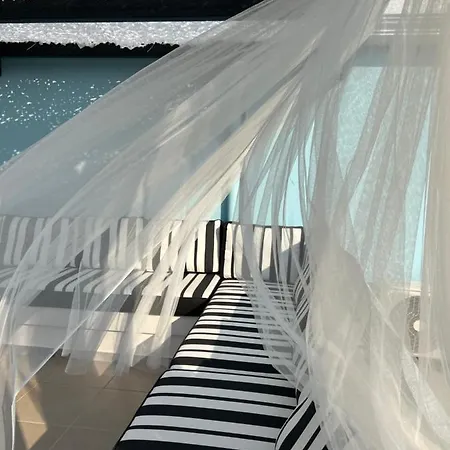 Magical Seaside Town Boutique Apts 2 Daire Kyparissia