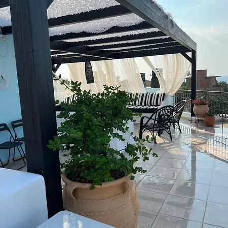 Magical Seaside Town Boutique Apts 2 * Kyparissia