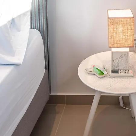 Daire Magical Seaside Town Boutique Apts 2 Kyparissia