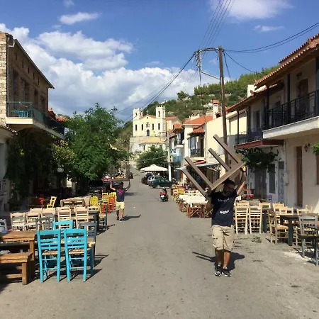 Magical Seaside Town Boutique Apts 2 Daire Kyparissia