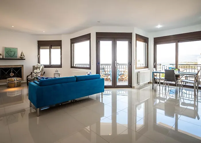 Magical Seaside Town Boutique Apts 2 * Kyparissia